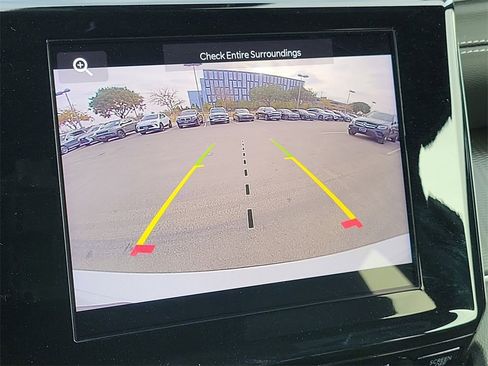 Used 2024 Jeep Grand Cherokee L Laredo image 18