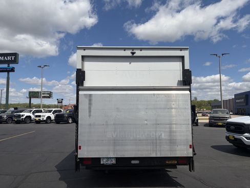 Used 2022 Chevrolet Express 3500 w/ Power Convenience Package RWD image 4