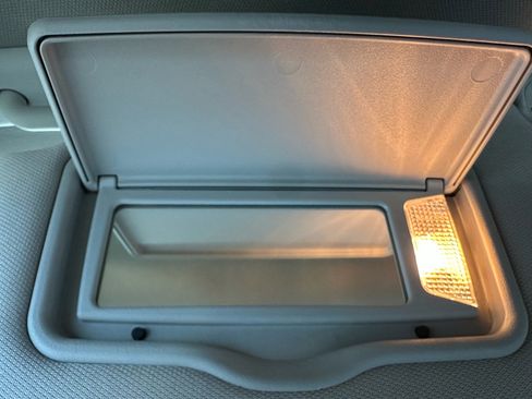 Used 2010 Ford Fusion SEL image 43