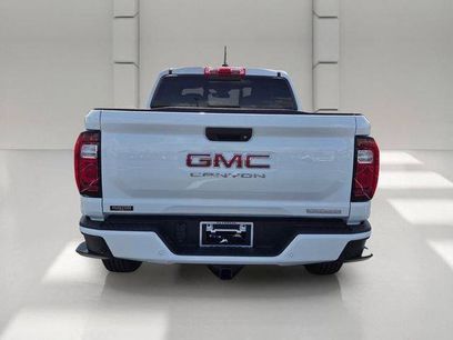 New 2026 GMC Canyon Elevation w/ Convenience Package