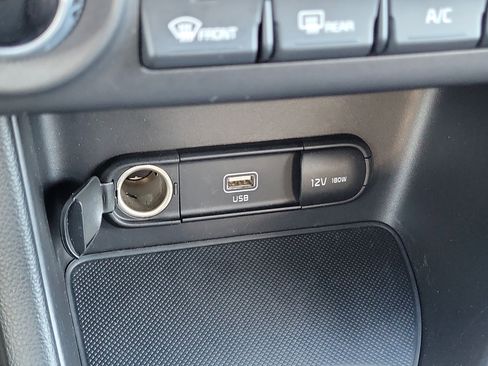 Used 2020 Kia Sportage S image 21