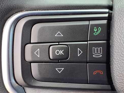 Used 2023 Jeep Wagoneer Series II AWD/4WD image 17