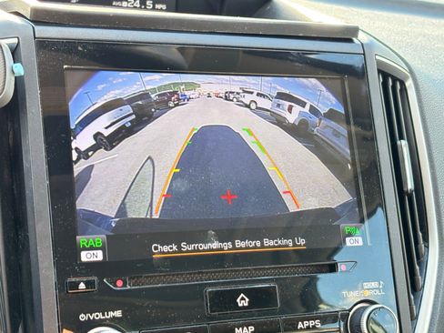 Used 2022 Subaru Crosstrek 2.5i Limited w/ Moonroof Package 2 AWD/4WD image 7