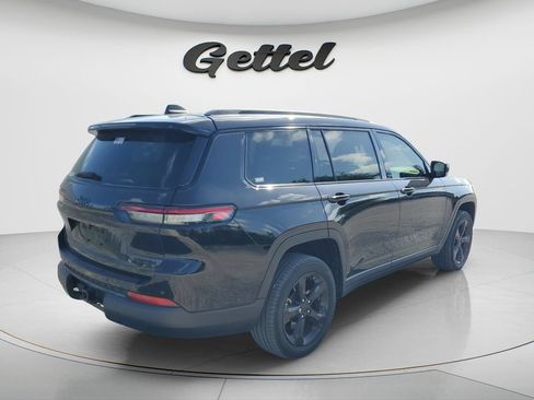 Used 2024 Jeep Grand Cherokee L Limited w/ Black Appearance Package RWD image 5