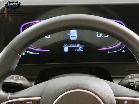 Used 2024 Kia Sportage EX image 31