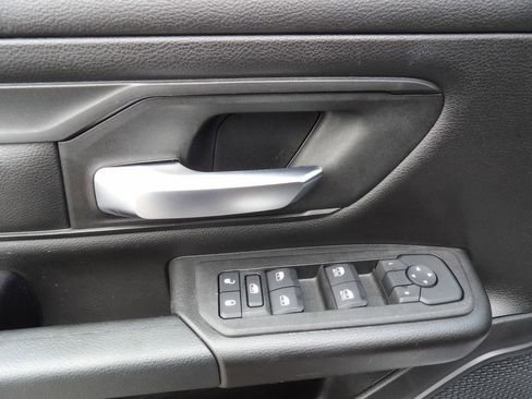 Used 2025 RAM 1500 Tradesman AWD/4WD image 15