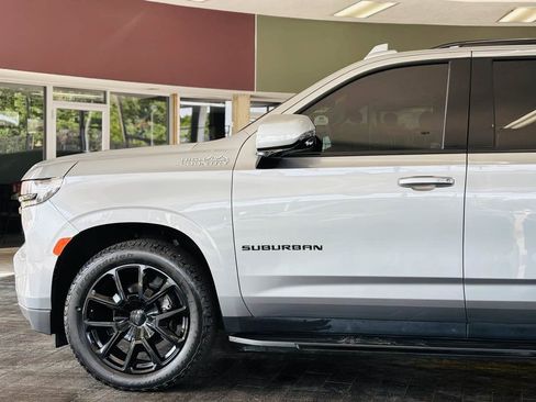 Used 2023 Chevrolet Suburban RST w/ Luxury Package AWD/4WD image 16