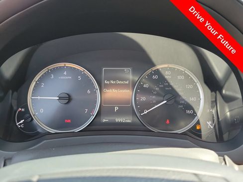 Used 2024 Lexus IS 350 F Sport RWD image 11