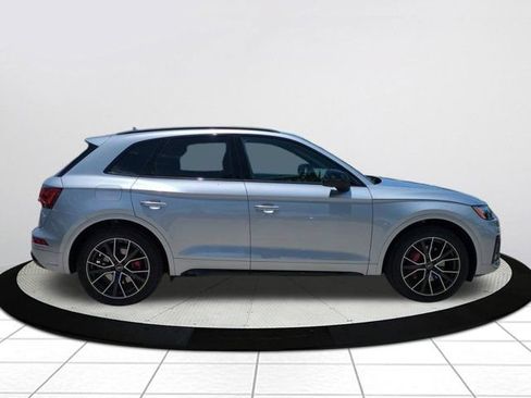 Used 2024 Audi SQ5 Premium Plus AWD/4WD image 2