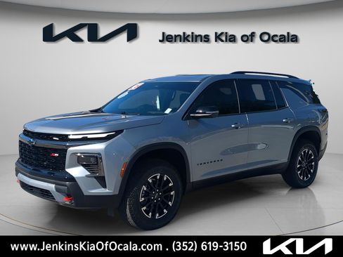 Used 2026 Chevrolet Traverse Z71 w/ Driver Confidence Package image 1