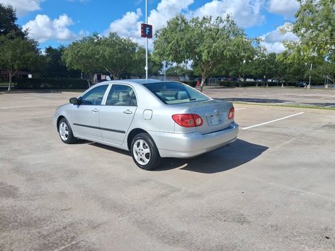 Used 2007 Toyota Corolla CE FWD image 4