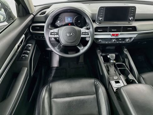 Used 2020 Kia Telluride S FWD image 10