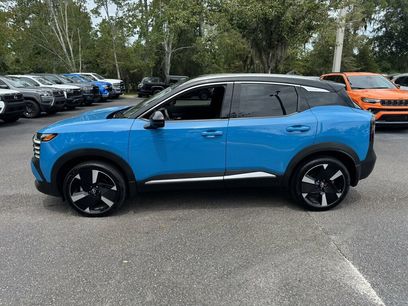Used 2025 Nissan Kicks SR