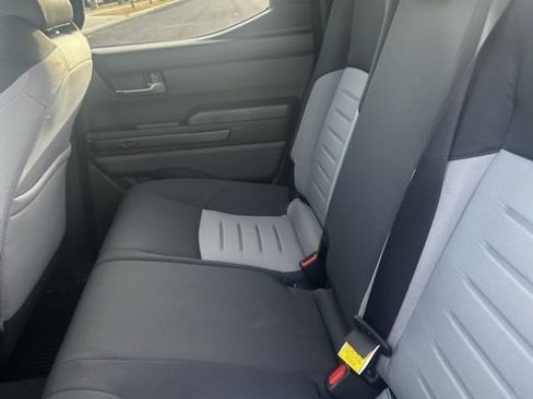 Used 2024 Toyota Tacoma TRD Off-Road image 33