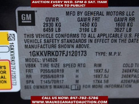 Used 2015 GMC Acadia SLT image 9