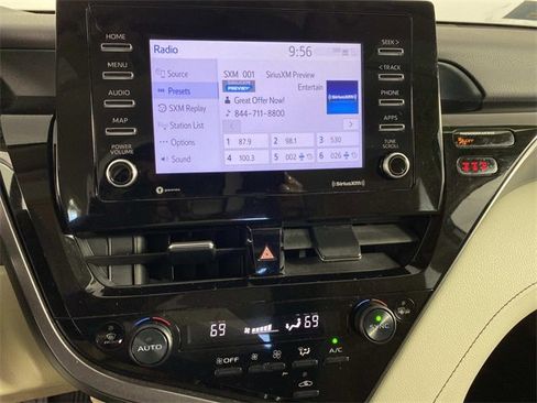Used 2023 Toyota Camry LE image 20