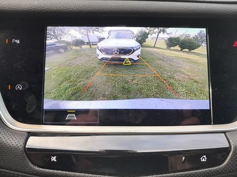 Used 2025 Cadillac XT5 Luxury FWD image 10