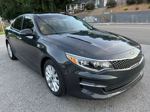 Used 2016 Kia Optima EX w/ Premium Package FWD image 12
