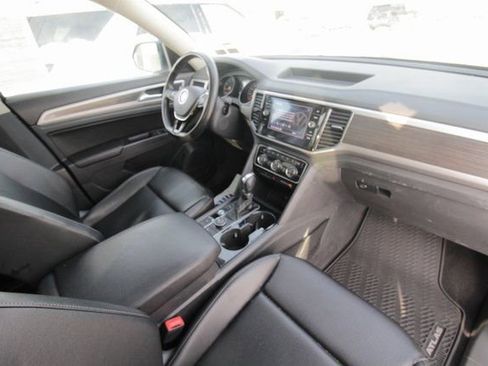 Used 2018 Volkswagen Atlas SEL image 31