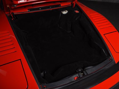 Used 1988 Porsche 911 Carrera RWD image 38