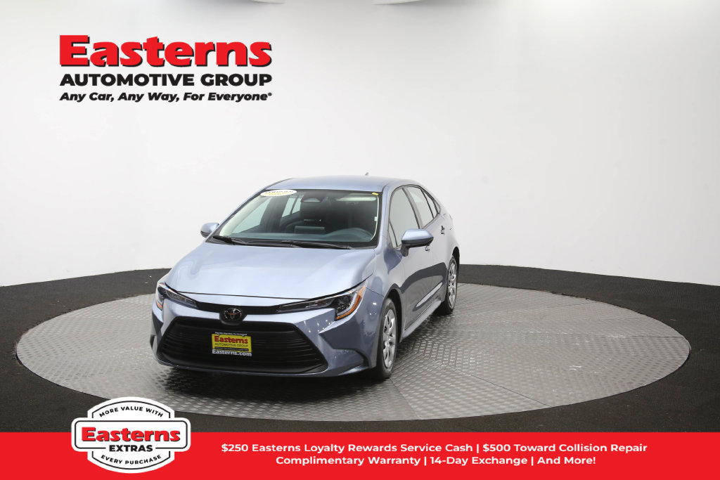 Used 2026 Toyota Corolla LE FWD image 56