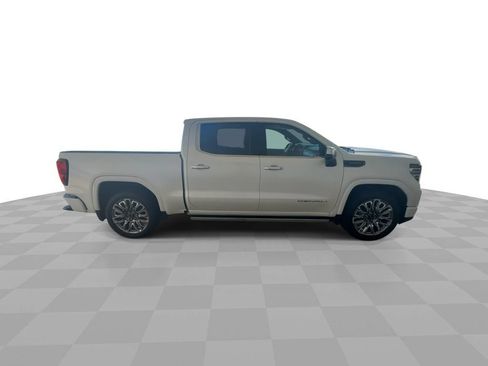 Certified 2024 GMC Sierra 1500 Denali Ultimate AWD/4WD image 9