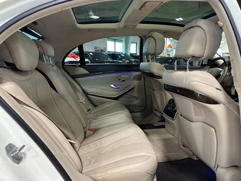 Used 2017 Mercedes-Benz S 550 Sedan image 43