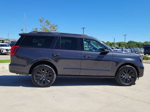 Certified 2025 Ford Expedition Platinum w/ Stealth Appearance Package AWD/4WD image 2