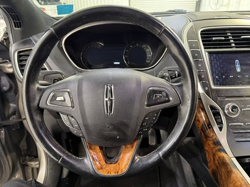 Used 2016 Lincoln MKX Select w/ Select Plus Package image 15