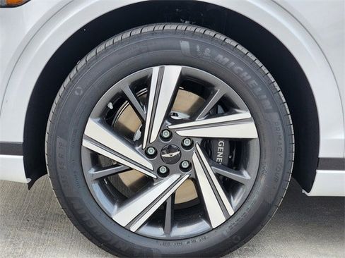 New 2026 Genesis GV70 3.5T Sport Advanced image 7