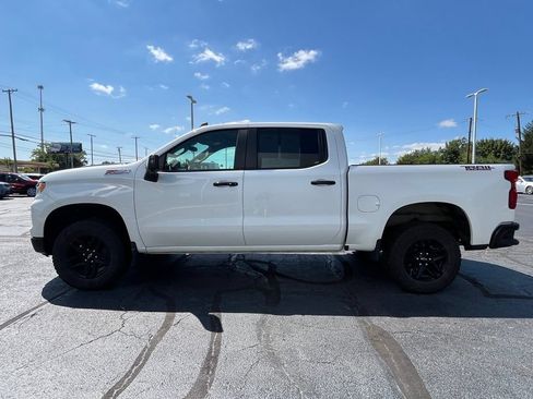 Used 2023 Chevrolet Silverado 1500 LT Trail Boss w/ LT Trail Boss Premium Package AWD/4WD image 8
