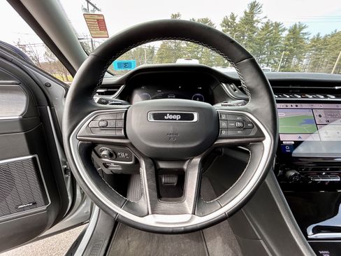 Used 2021 Jeep Grand Cherokee L Limited w/ Trailer Tow Group (B) image 28