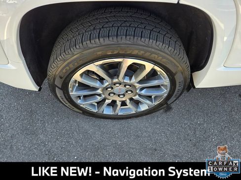 Used 2023 GMC Acadia Denali AWD/4WD image 13