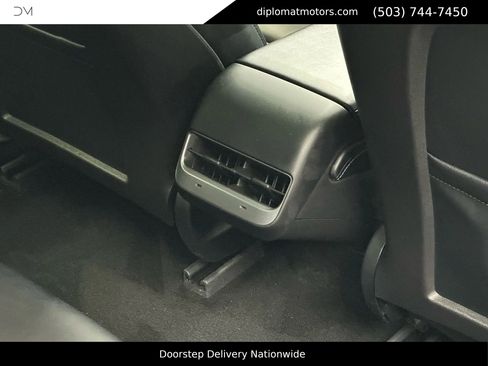 Used 2021 Tesla Model 3 Standard Range Plus image 22