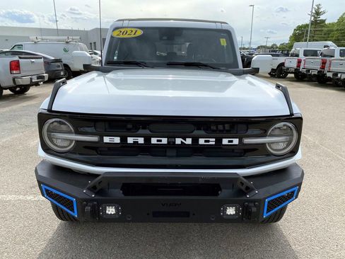 Used 2021 Ford Bronco Outer Banks AWD/4WD image 9