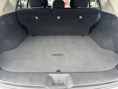 Used 2018 Nissan Murano SV image 12