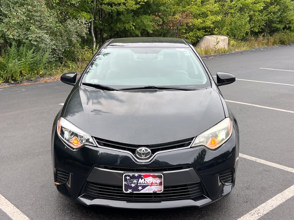 Used 2016 Toyota Corolla LE FWD image 29