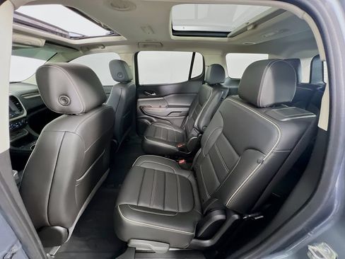 Certified 2021 GMC Acadia Denali w/ Denali Ultimate Package AWD/4WD image 25