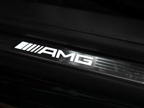 Used 2026 Mercedes-Benz SL 63 AMG S e Performance 4MATIC image 38