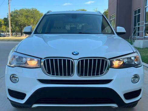Used 2015 BMW X3 xDrive28i AWD/4WD image 2