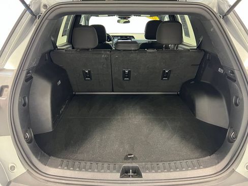 Used 2025 GMC Terrain Elevation FWD image 32