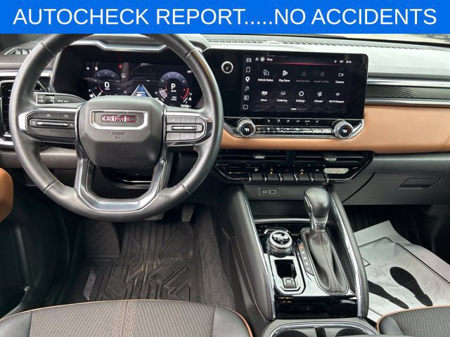 Certified 2024 GMC Canyon AT4 w/ Technology Package AWD/4WD image 2
