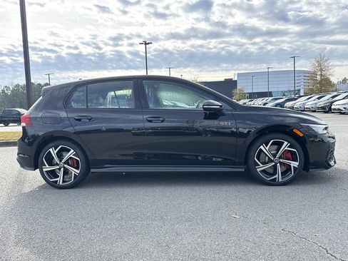 New 2026 Volkswagen GTI SE image 6