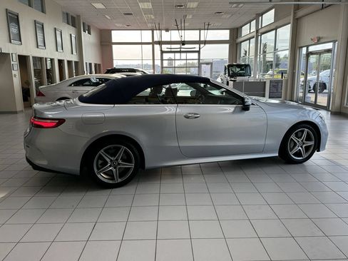 Used 2019 Mercedes-Benz E 450 4MATIC Cabriolet image 55