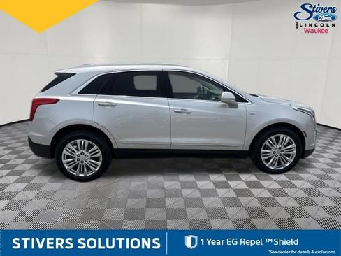 Used 2019 Cadillac XT5 Premium Luxury AWD/4WD image 5
