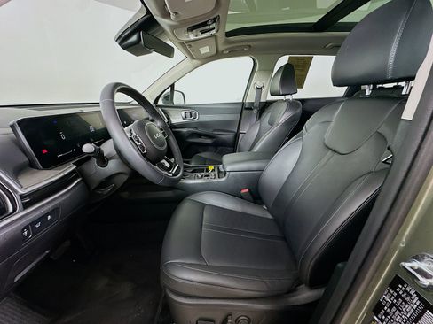 Used 2025 Kia Sorento X-Line EX AWD/4WD image 34