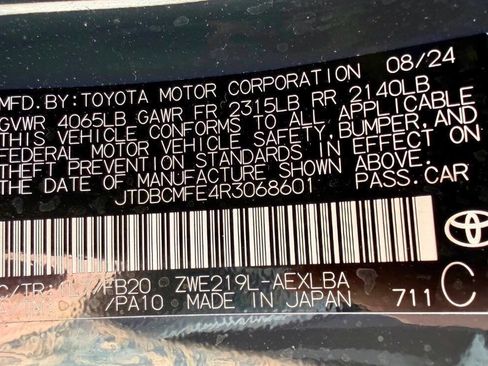 Used 2024 Toyota Corolla LE FWD image 47