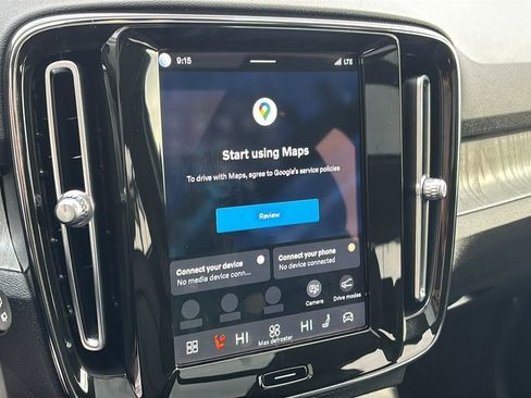 Certified 2024 Volvo XC40 B5 Core image 18