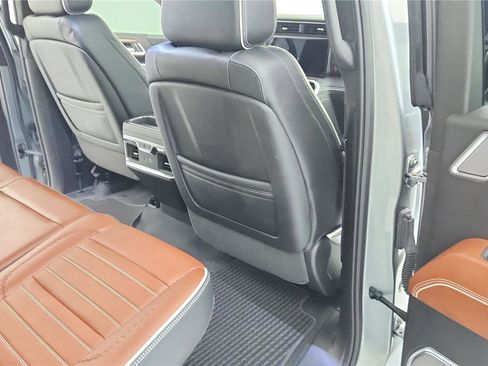 Used 2024 GMC Sierra 1500 Denali Ultimate AWD/4WD image 21