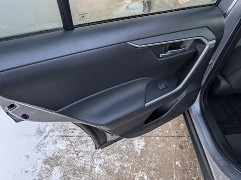 Used 2024 Toyota RAV4 XLE image 19